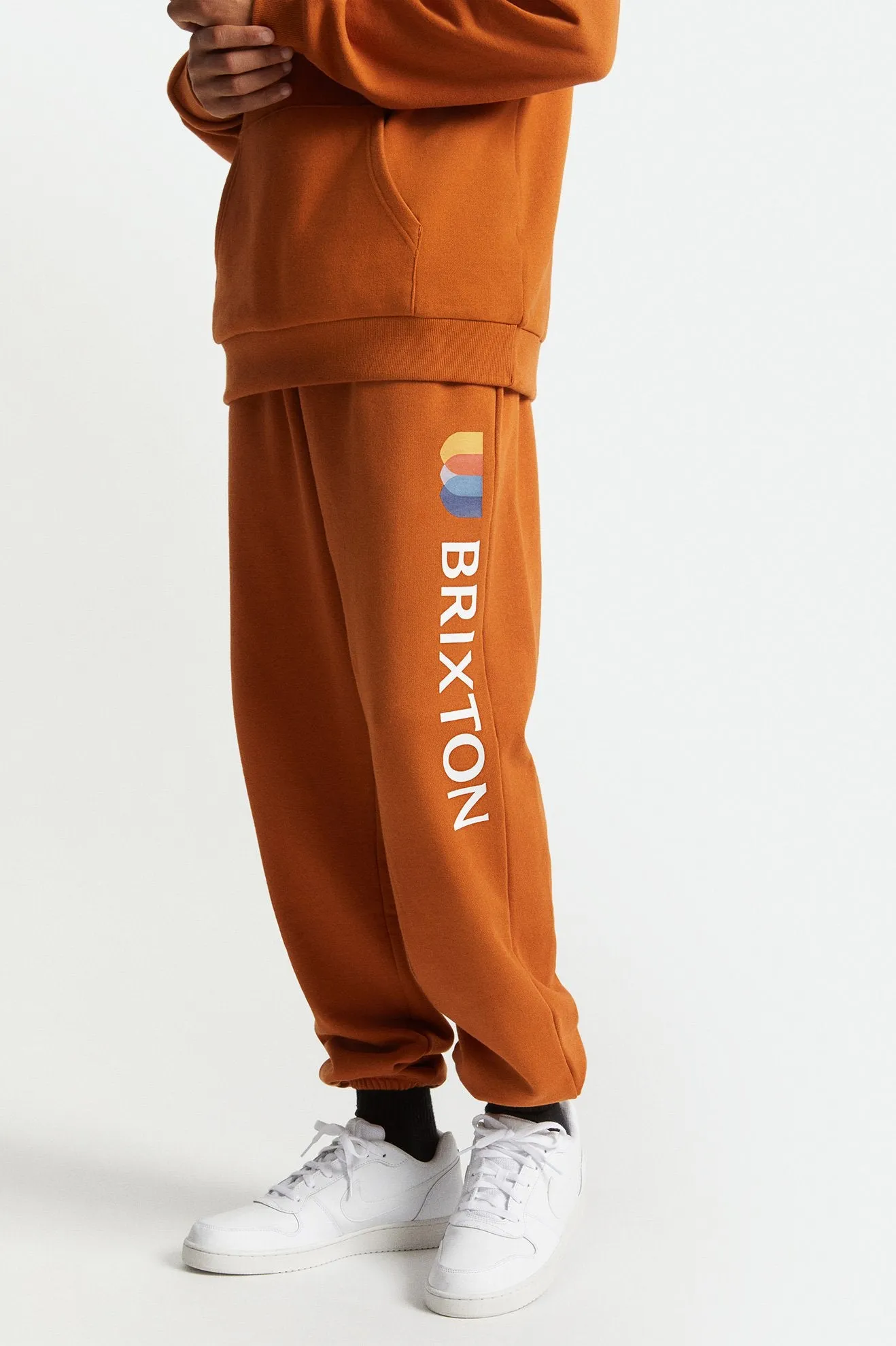 BRIXTON ALTON SWEATPANT CARAMEL