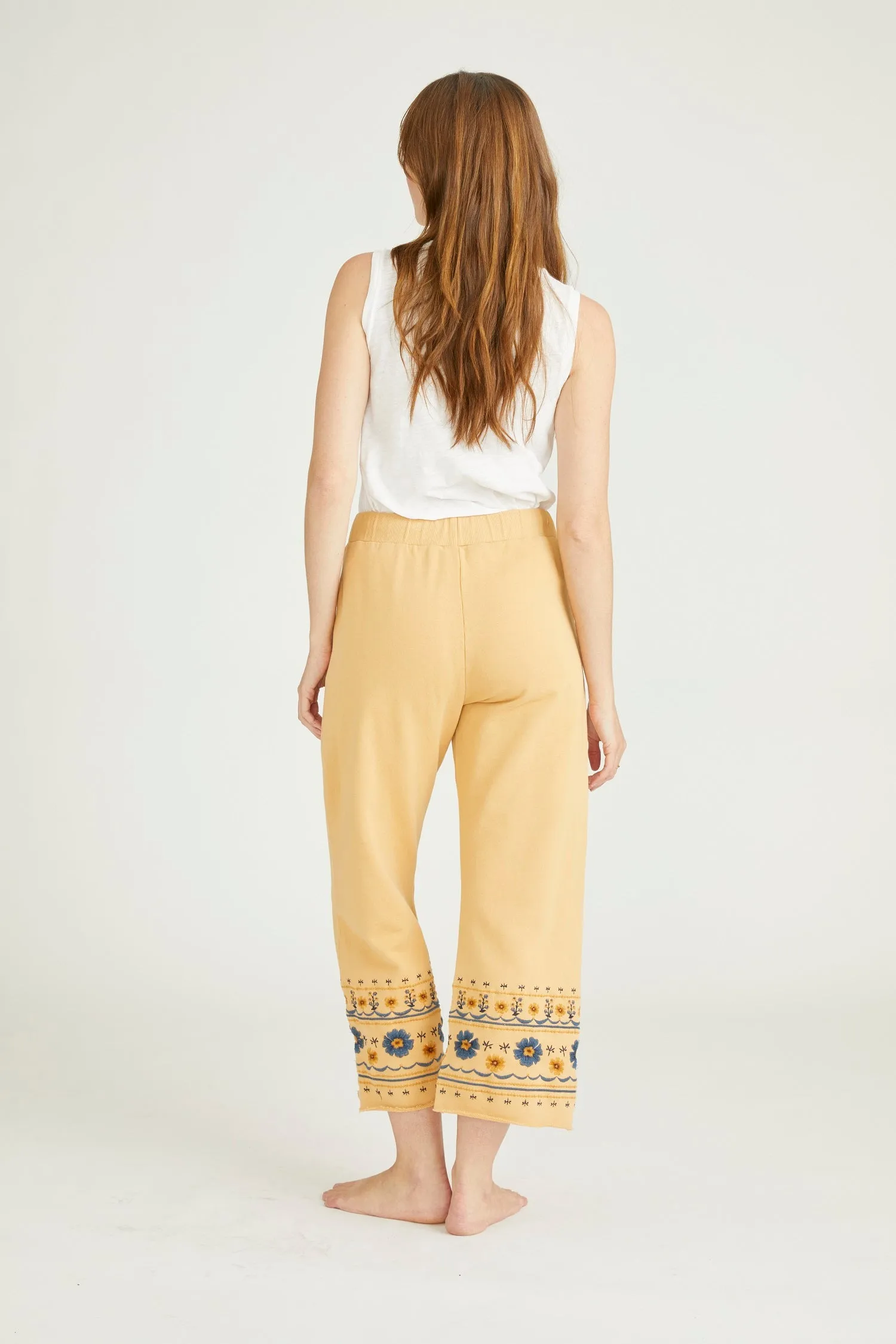 Cropped Sweatpants - Golden Gates