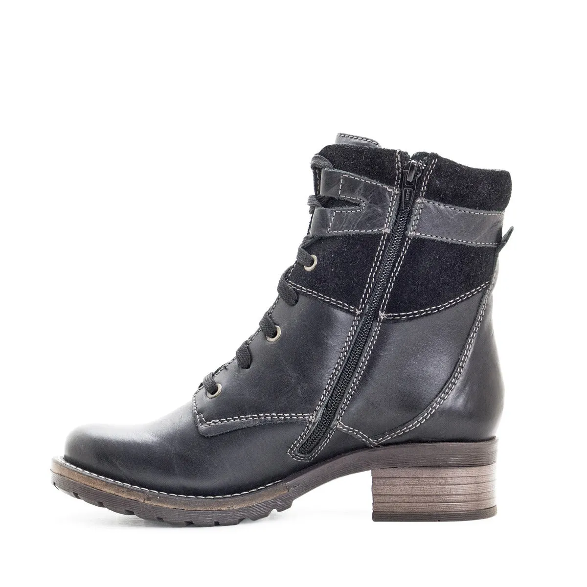 Kara Wide in Black