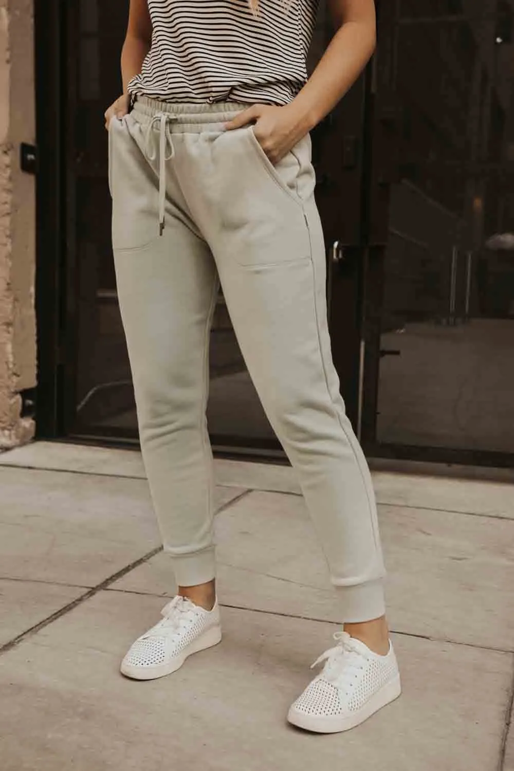 Kourtney Sweatpants in Sage