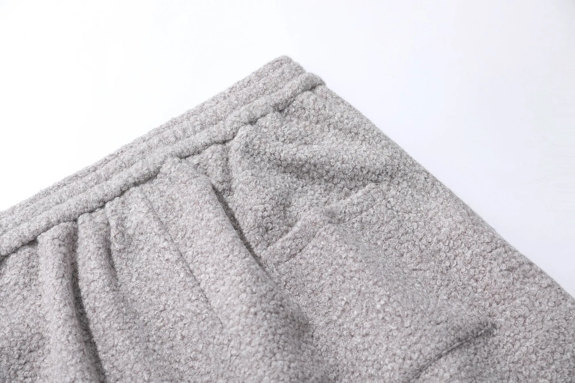 Minimalist Thick Sweatpants