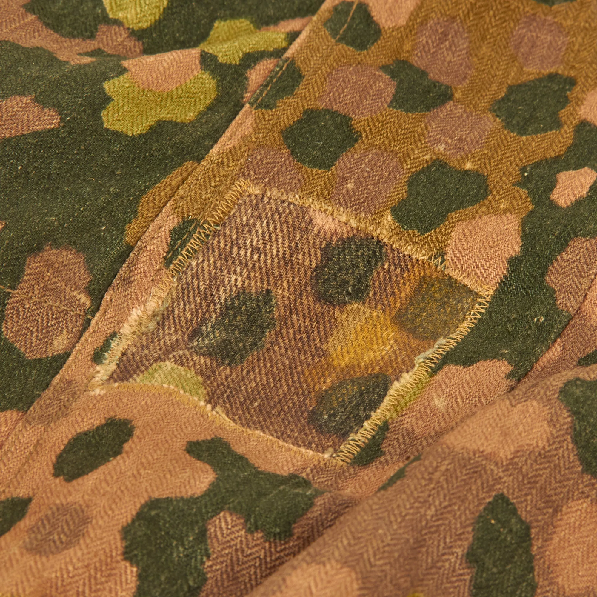 Original German WWII Waffen SS 1944 Pattern "Pea Dot" Camouflage HBT M44 Uniform Tunic & Trousers with Resewn Eagle