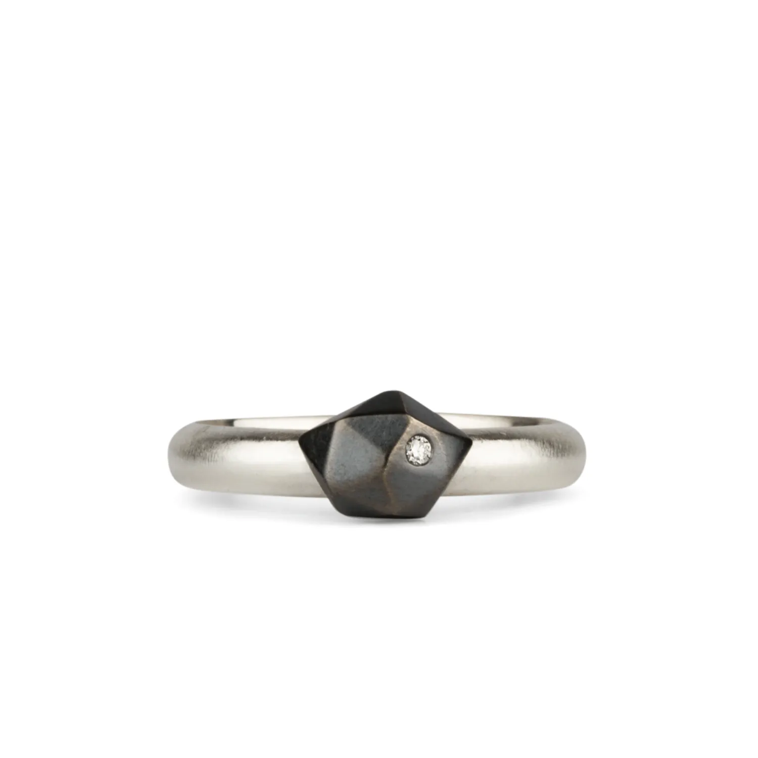 Oxidized Tiny Fragment Ring with Diamond